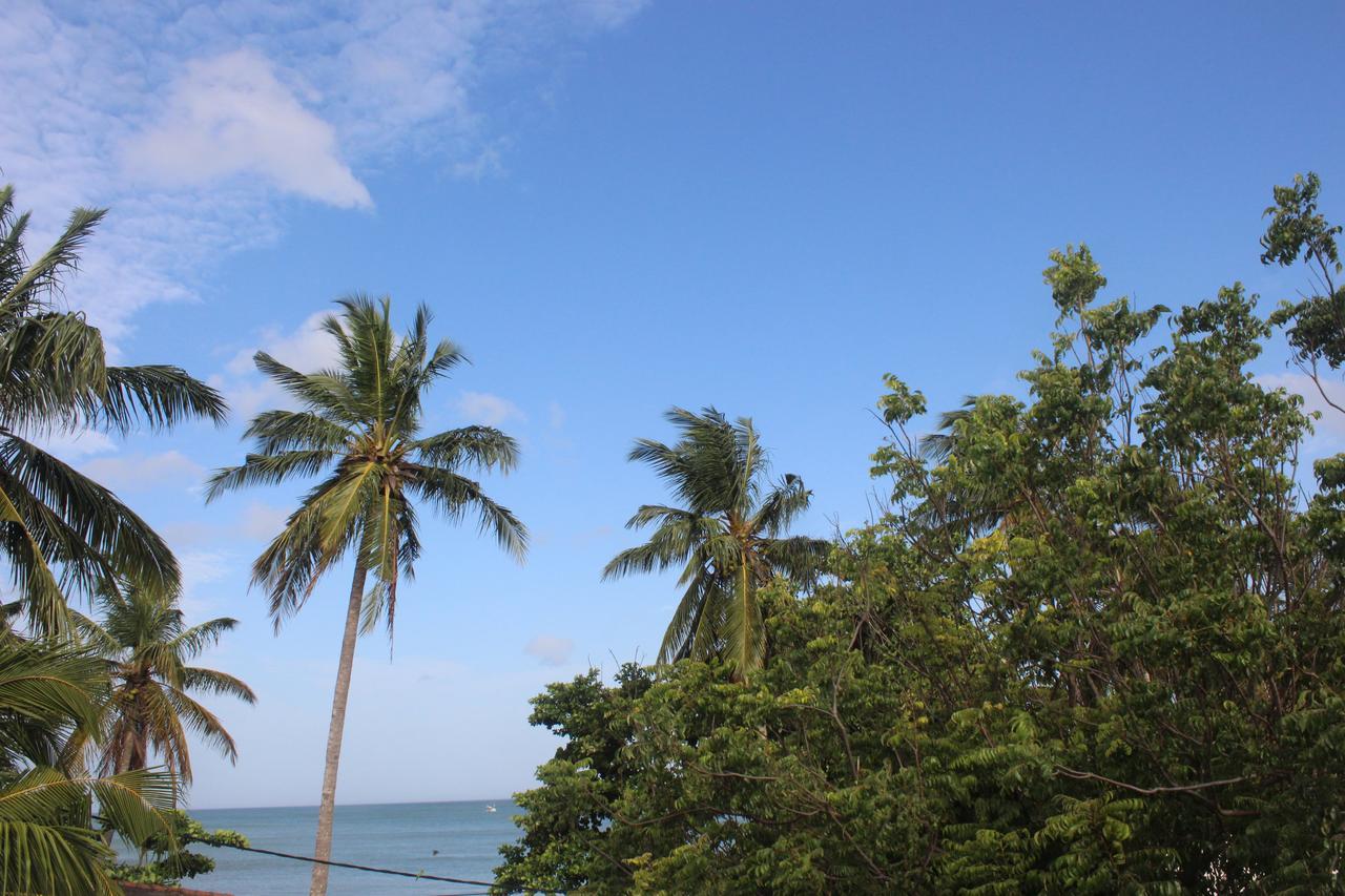 Julie Guest House Tangalle Exterior foto